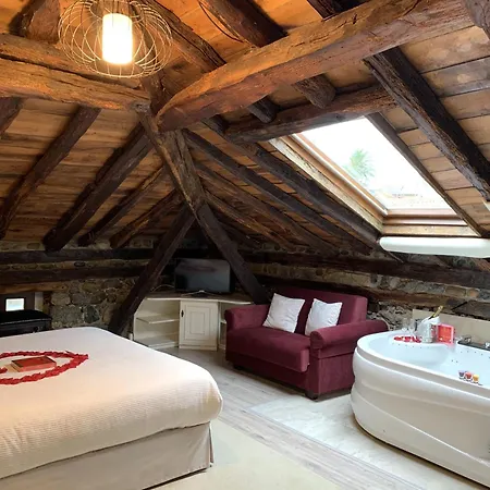 Ξενοδοχείο Akla Palacio Torre De Ruesga 4*