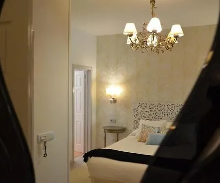 Akla Palacio Torre De Ruesga 4* Gibaja