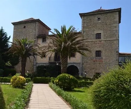 Akla Palacio Torre De Ruesga 4*