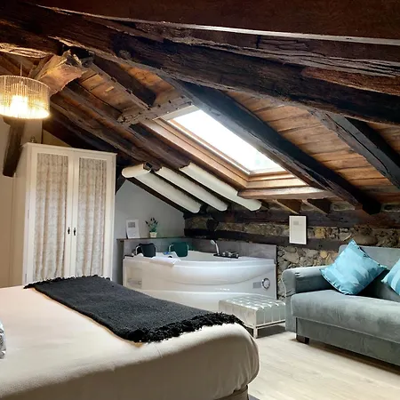 Ξενοδοχείο Akla Palacio Torre De Ruesga 4*
