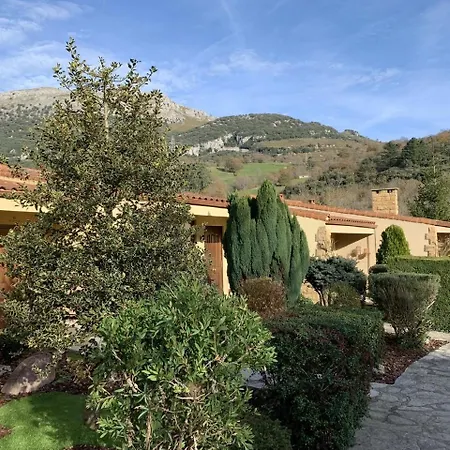 Ξενοδοχείο Akla Palacio Torre De Ruesga 4*